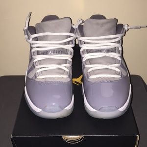 Jordan 11’s Low cool greys
